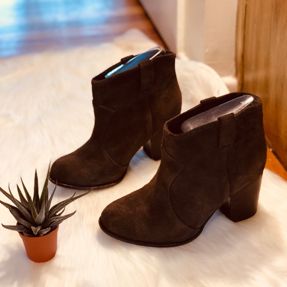 Splendid Ankle Boots